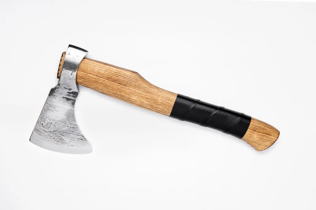 Топор Таежный фото 