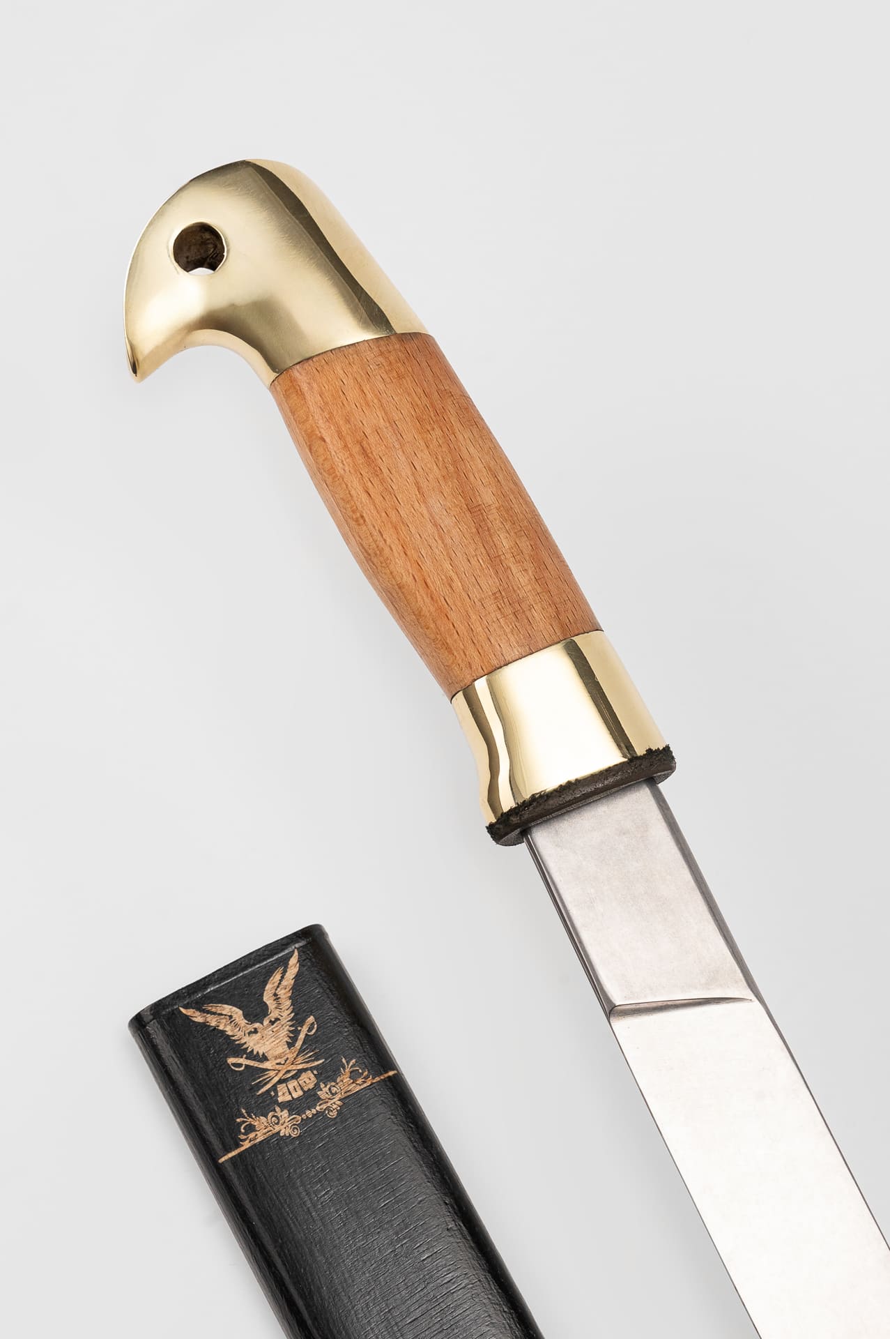 Шашка Спортивная 93 см в деревянных ножнах фото 