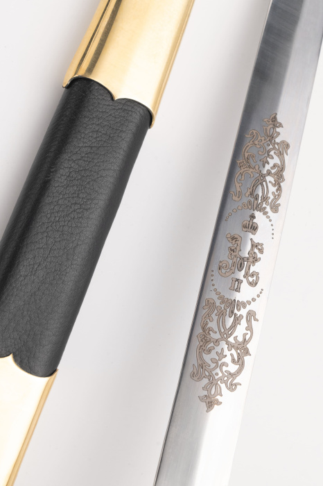 Кортик Анниниско-Георгиевский латунь фото 