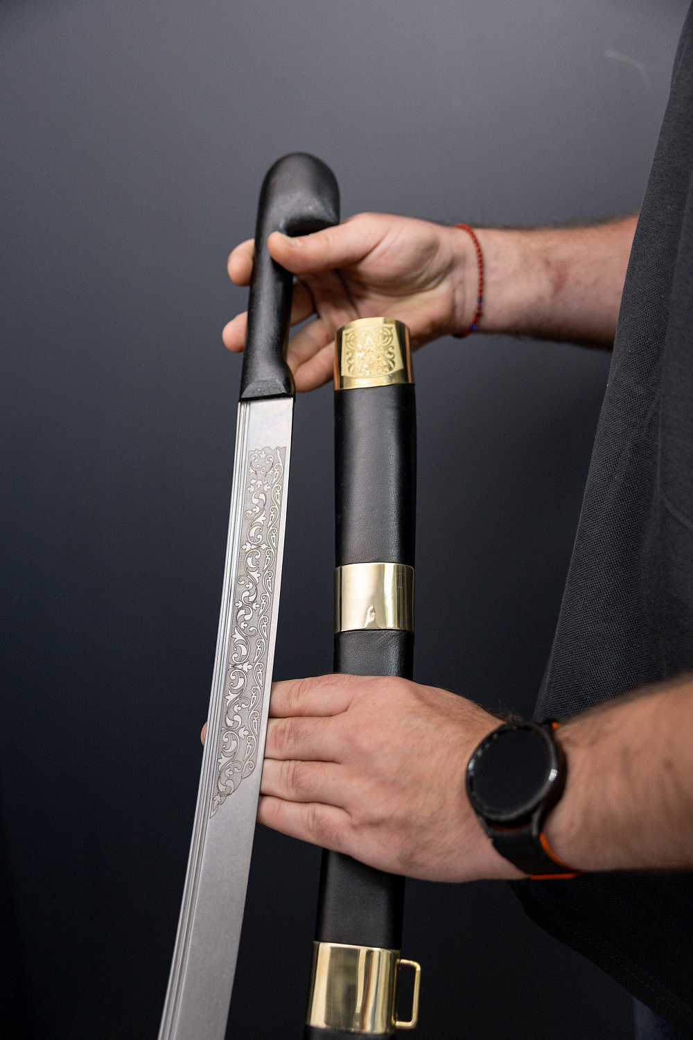 Шашка Кавказская с резьбой 1904 года фото 