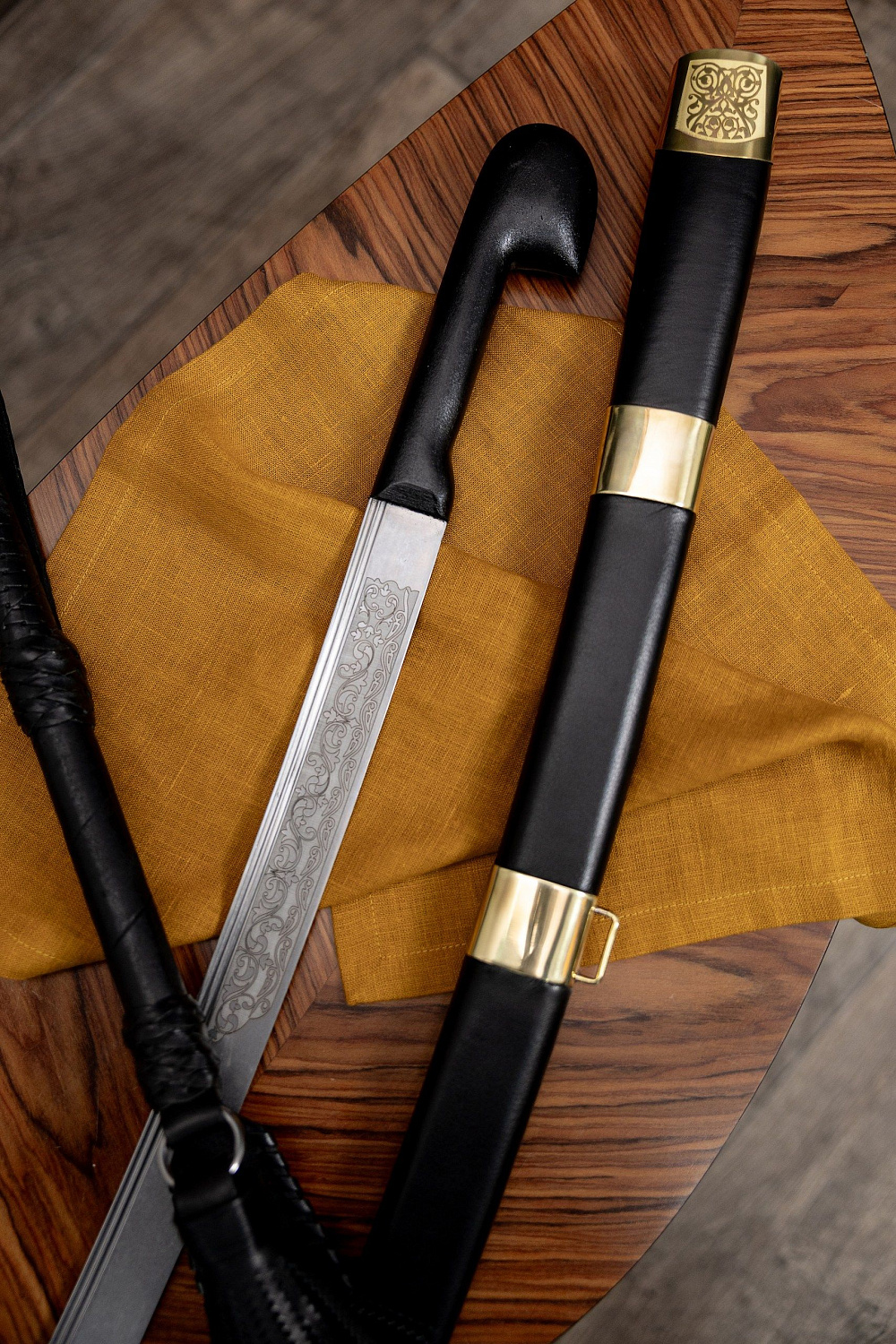 Шашка Кавказская с резьбой 1904 года фото 